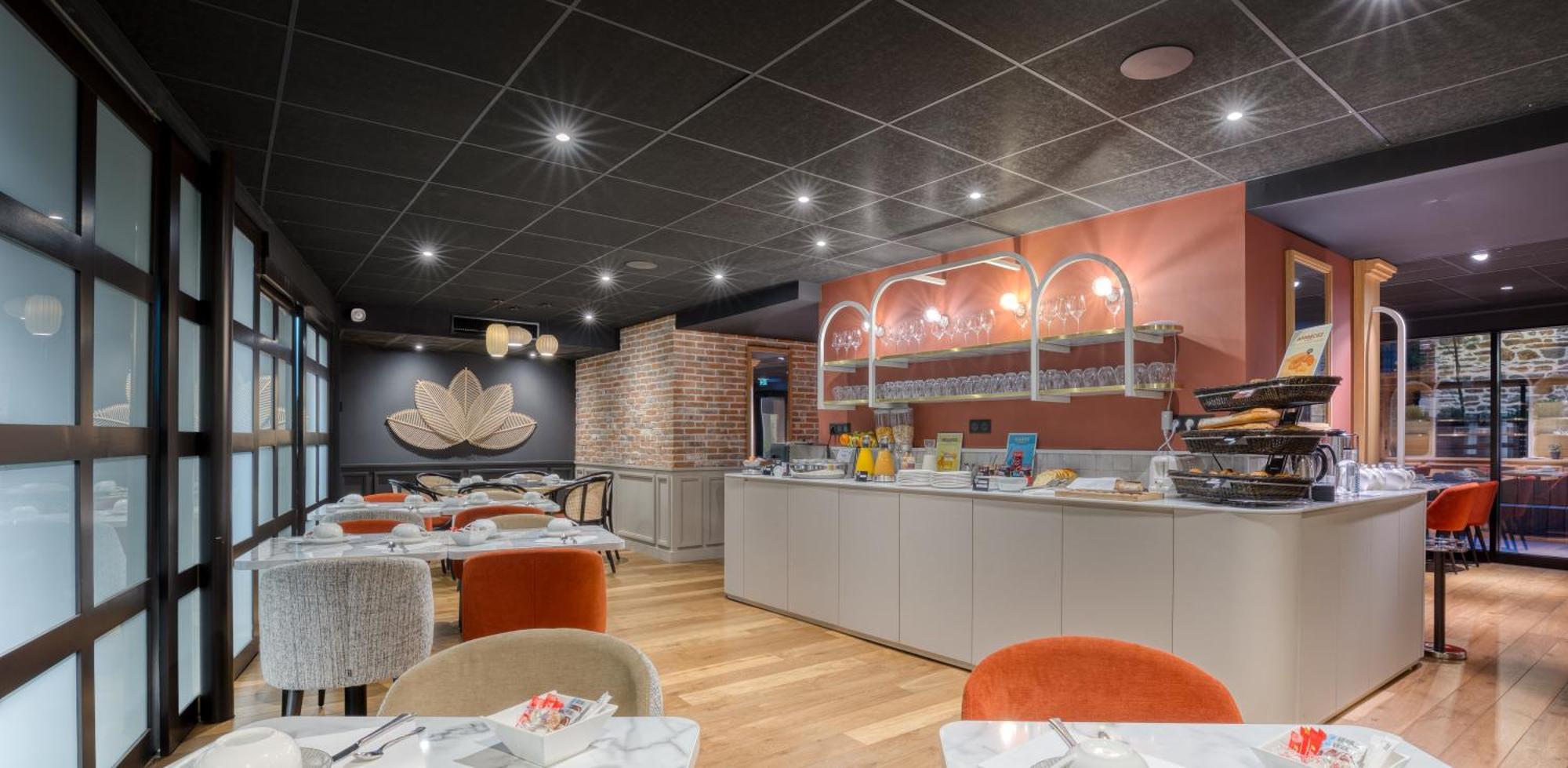 Brit Hotel Les Voyageurs Loudéac Zewnętrze zdjęcie