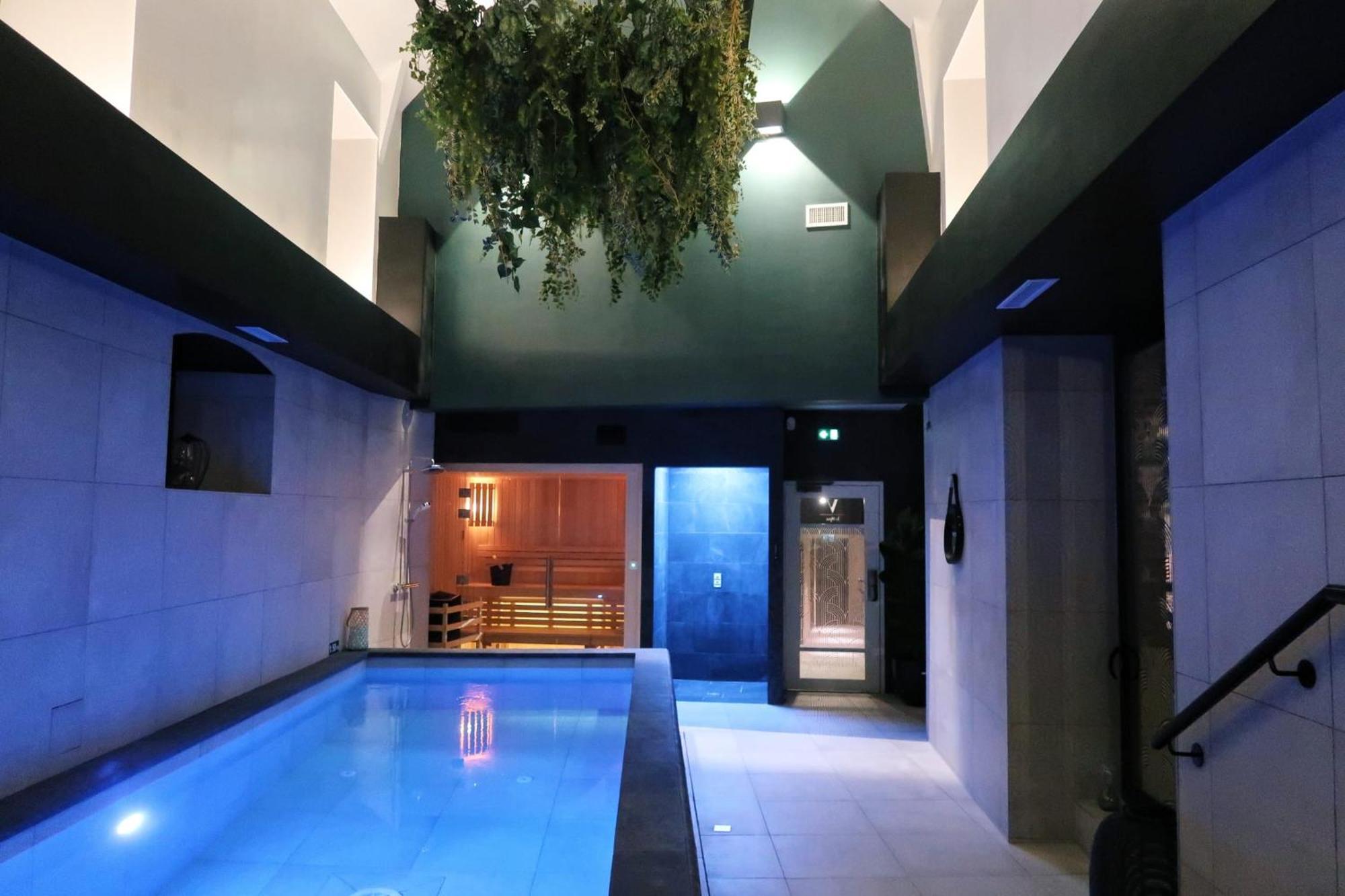 Brit Hotel Les Voyageurs Loudéac Zewnętrze zdjęcie