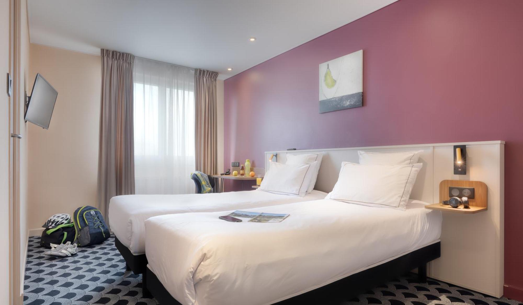 Brit Hotel Les Voyageurs Loudéac Zewnętrze zdjęcie