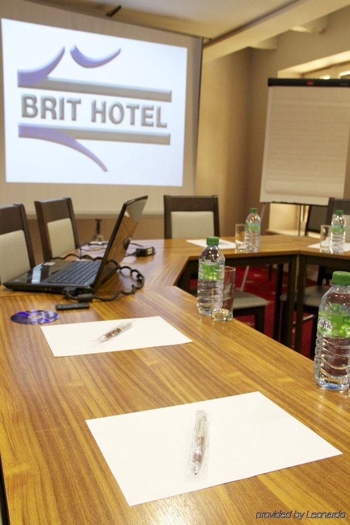 Brit Hotel Les Voyageurs Loudéac Zaplecze biznesowe zdjęcie